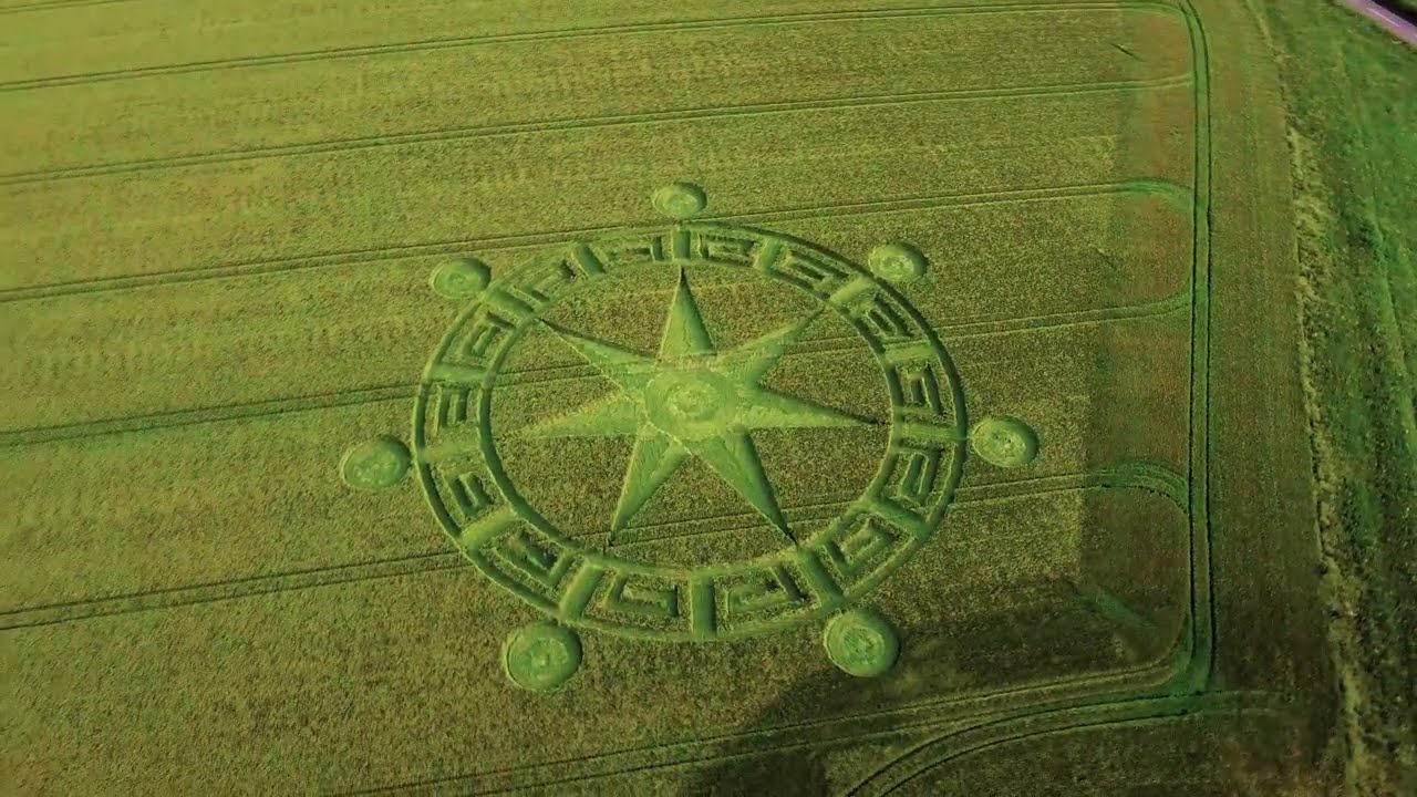 Sixpenny Handley CROP CIRCLE 3.6.2018 4K