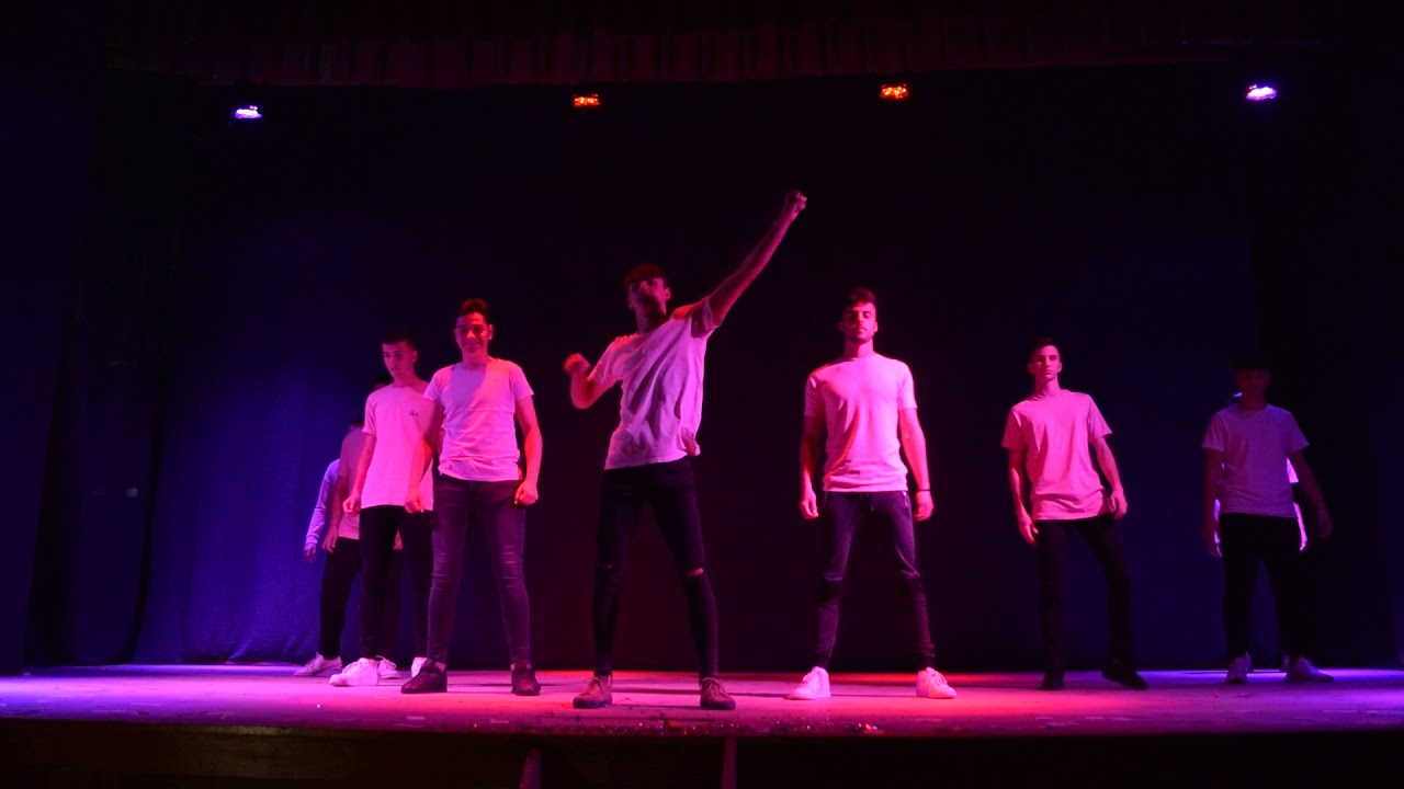 Colegio Stma Trinidad Plasencia    1º Bach