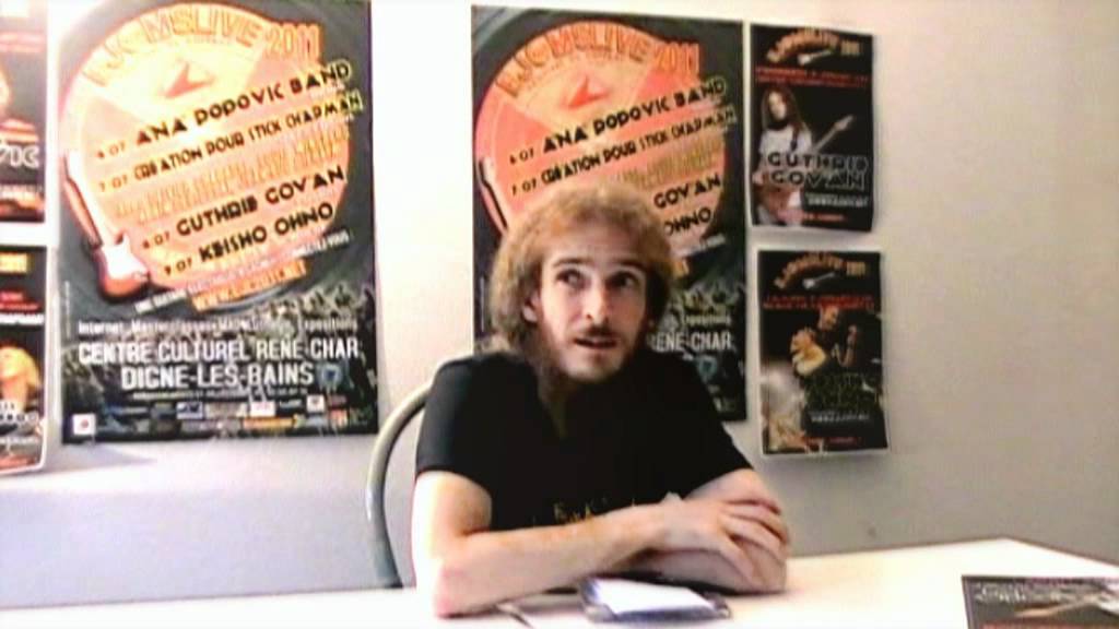 Interview Guthrie Govan - 08/2011