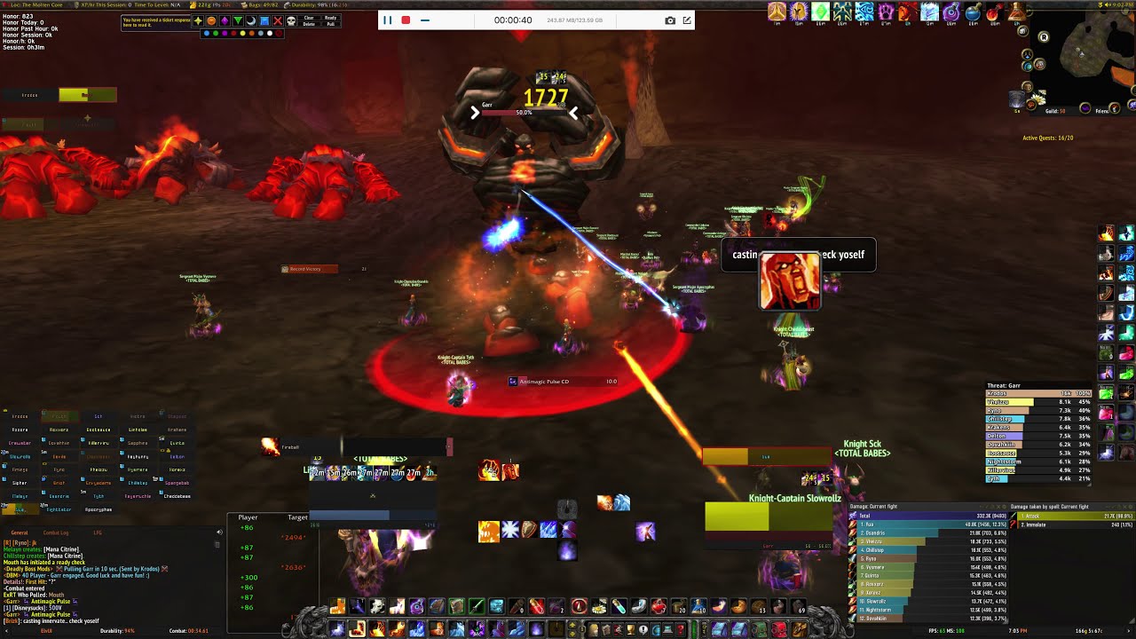 Fire mage pulls agro on Garr, wow classic 3.4k rolling ignite