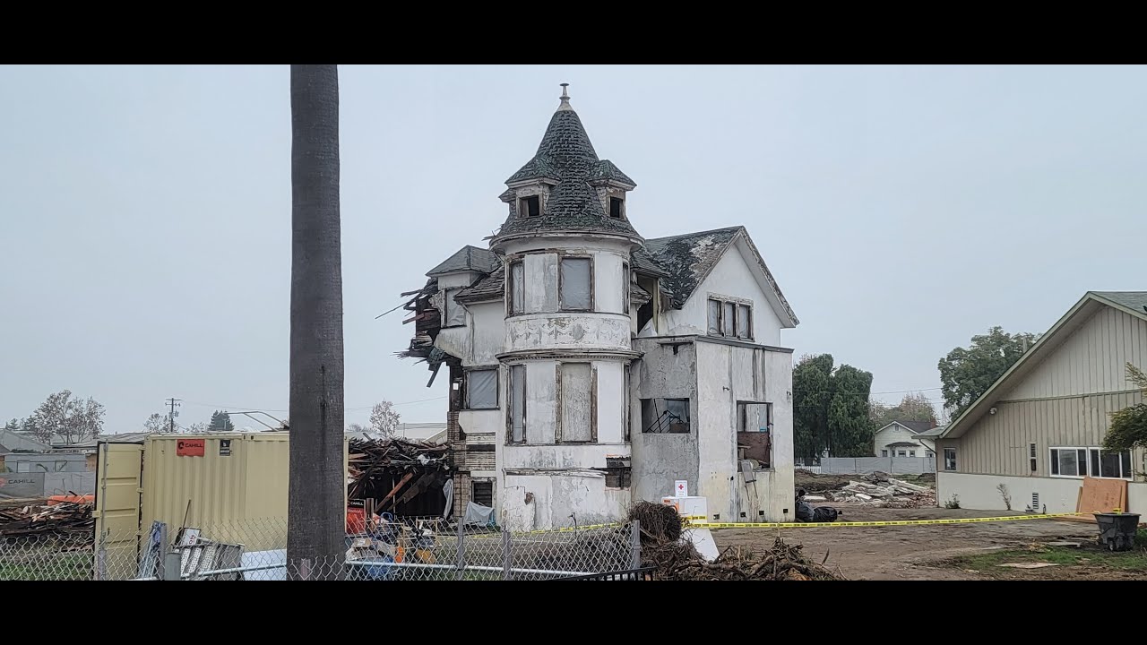 Cronin House - Hermann Mohr House Demolition