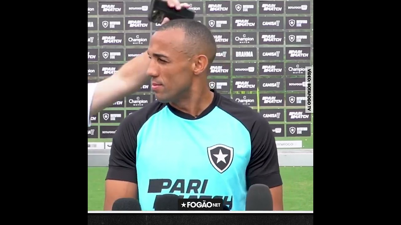 TEXTOR INVADE COLETIVA DE MAR&Ccedil;AL NO BOTAFOGO 🤪