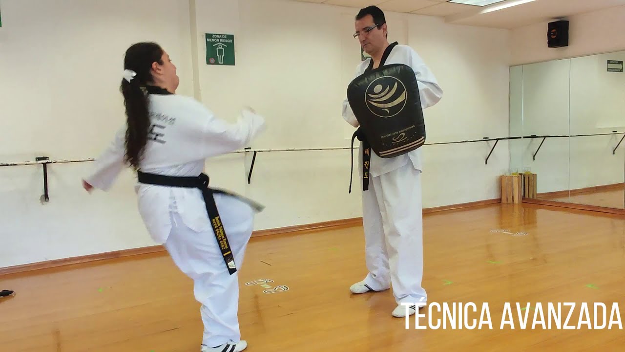 PATADA DE TIJERA - TUTORIAL