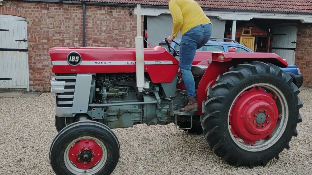 Massey Ferguson 165  built 1966 driven by Sally