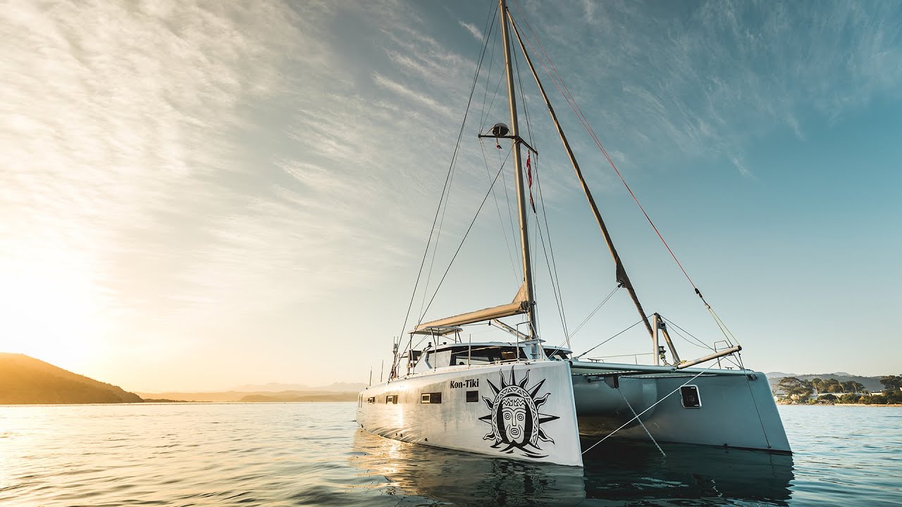 The Rig of the Vision 444 Sailing Catamaran Hull #3
