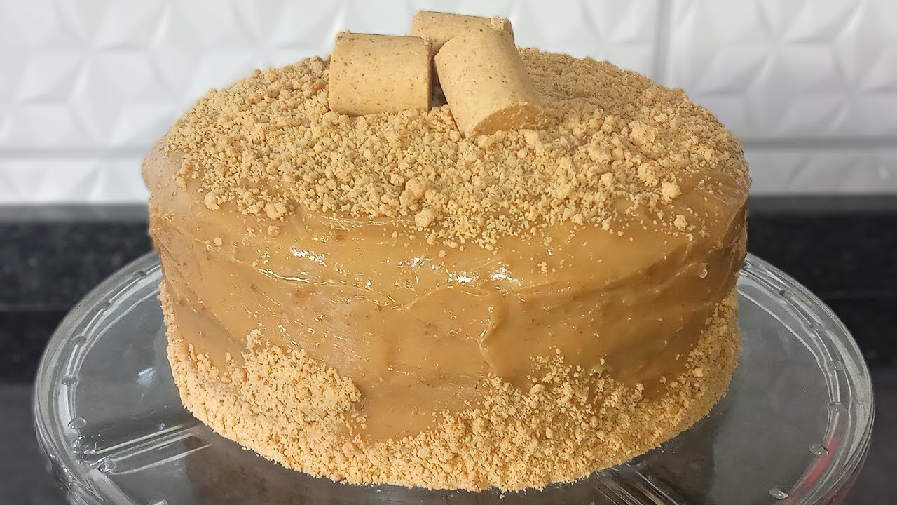 BOLO COM RECHEIO DE PAÇOCA E COBERTURA DE DOCE DE LEITE | FESTA JUNINA