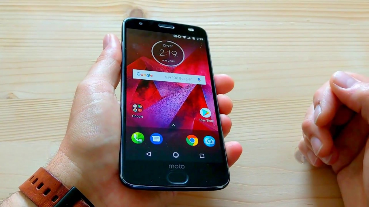 Moto Z2 Force and 360 camera Mod review