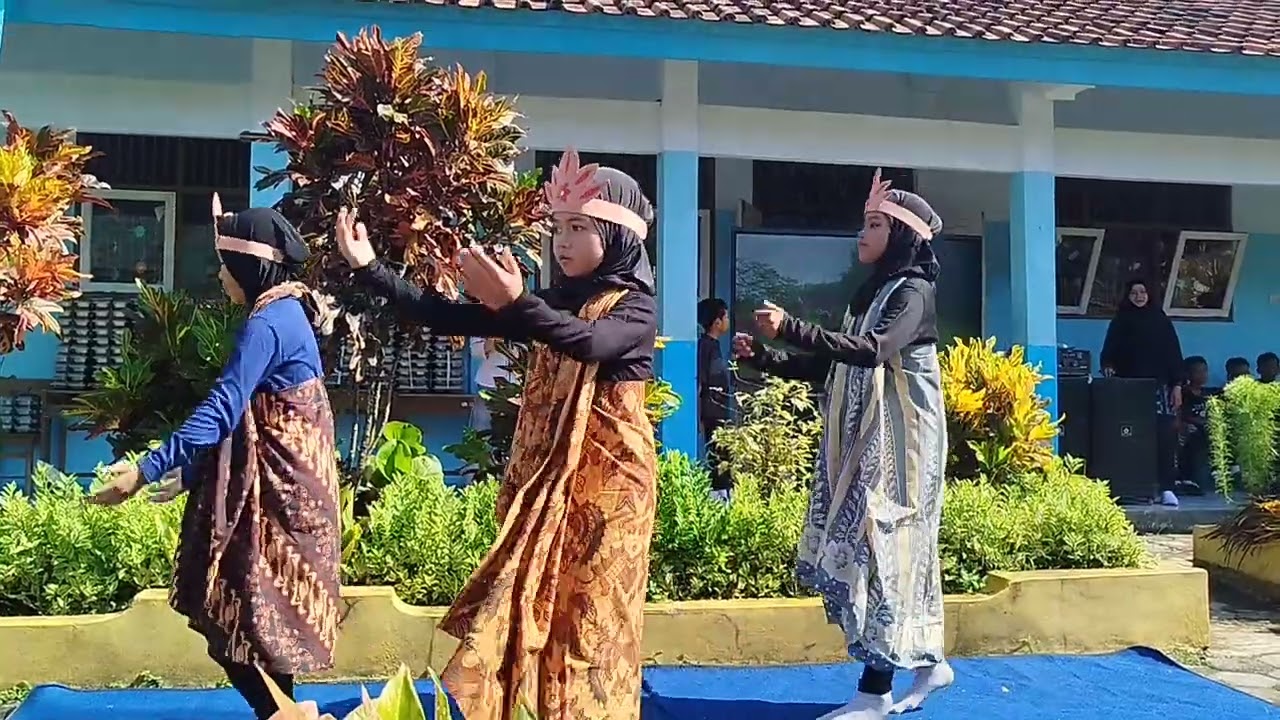 TARI SAJOJO || SISWA KELAS 3 || KELOMPOK 8