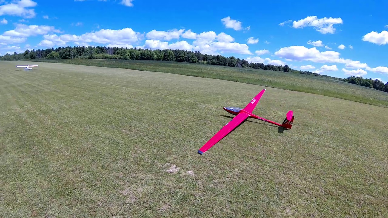 CARF Models DG 800 Maiden Flight