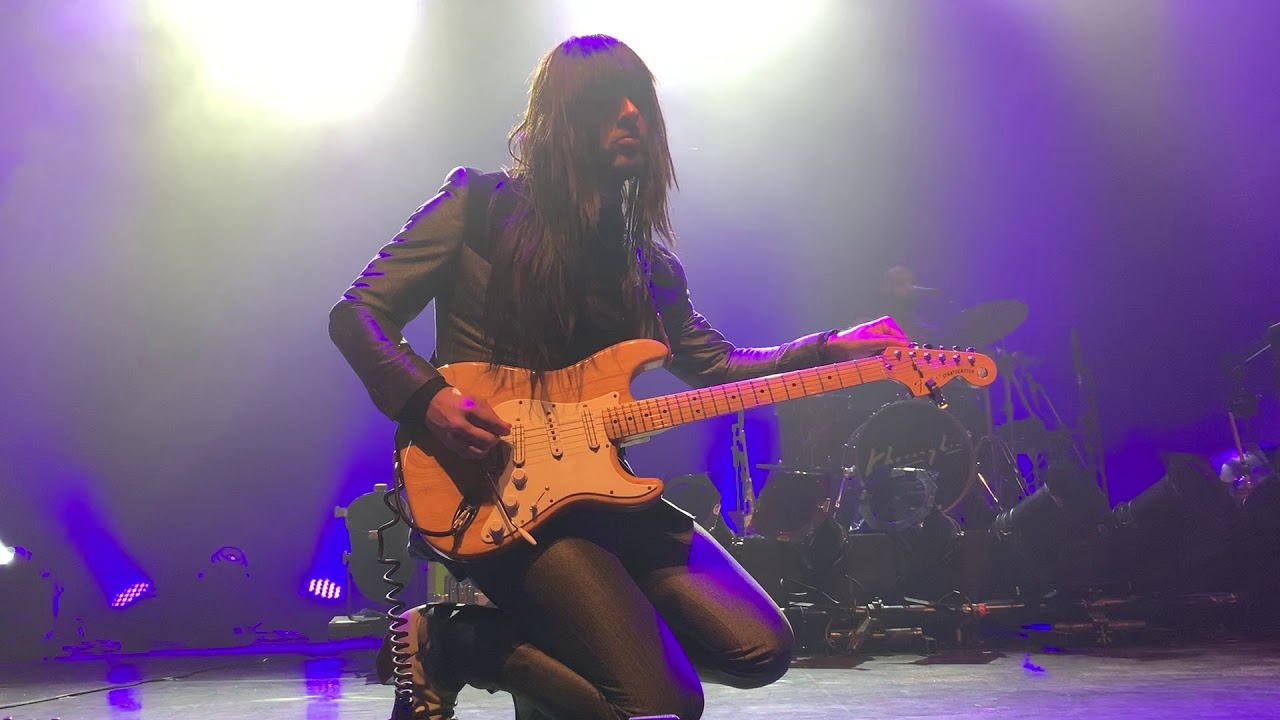 Khruangbin - Lady & Man (2018-11-28 – Chicago, IL)