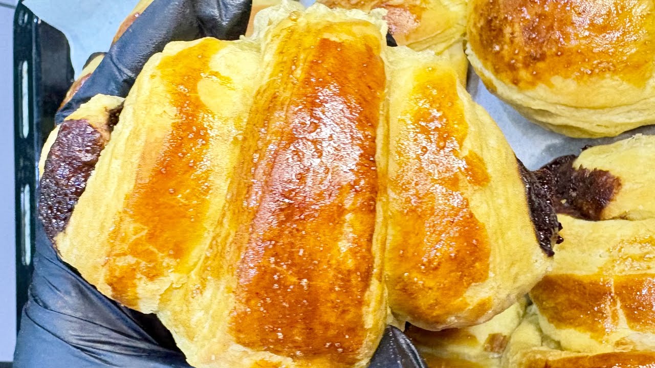 Soft & Buttery Croissants From Scratch | Easy Homemade Croissant Recipe