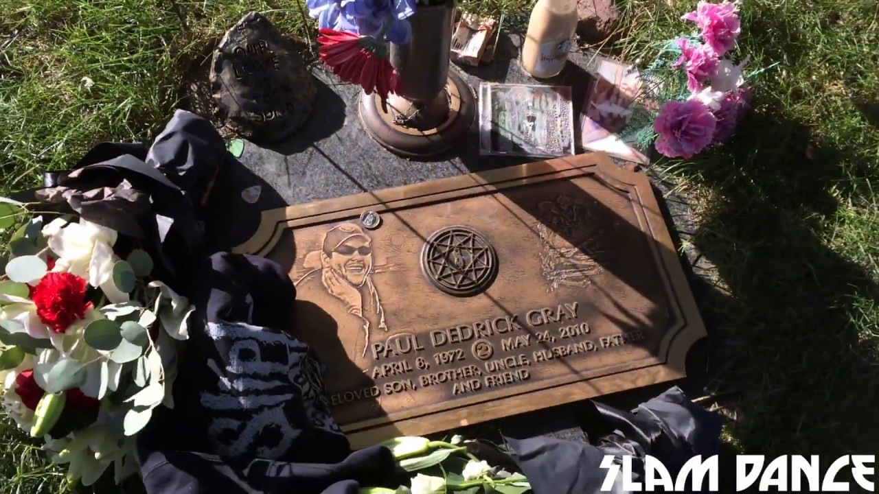Visiting Paul Gray's Grave Site