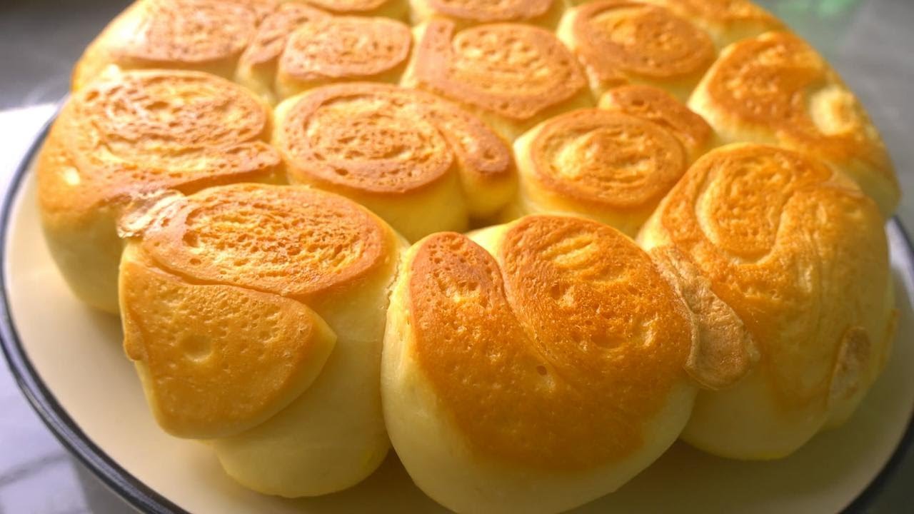 如何用电饭锅做出松软的面包？一次发酵，不用出膜，松软拉丝！【葱花美食】