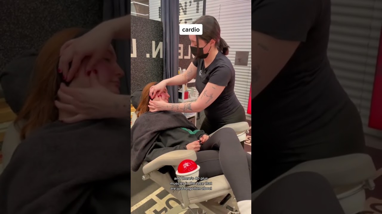 Я попробовала тренировку для лица в FACE GYM в Нью-Йорке...