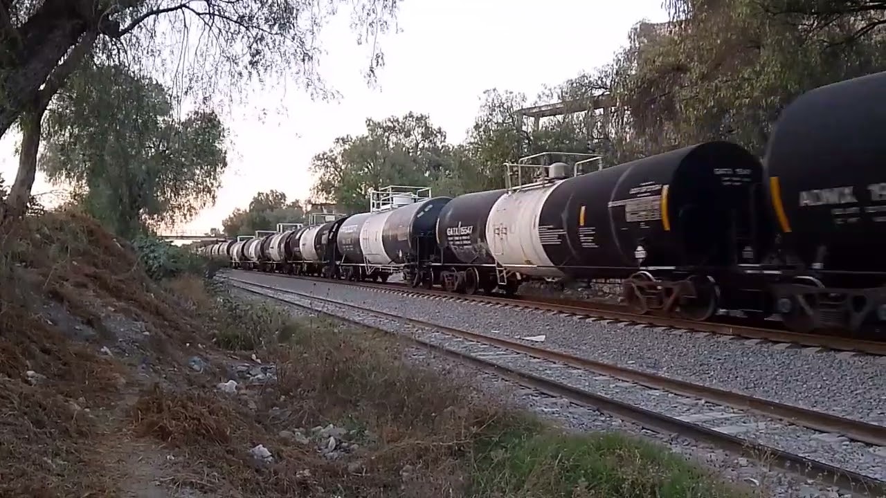 Rápido Torreon México 🚂 FXE 4666 remotas FXE 4021 4858 