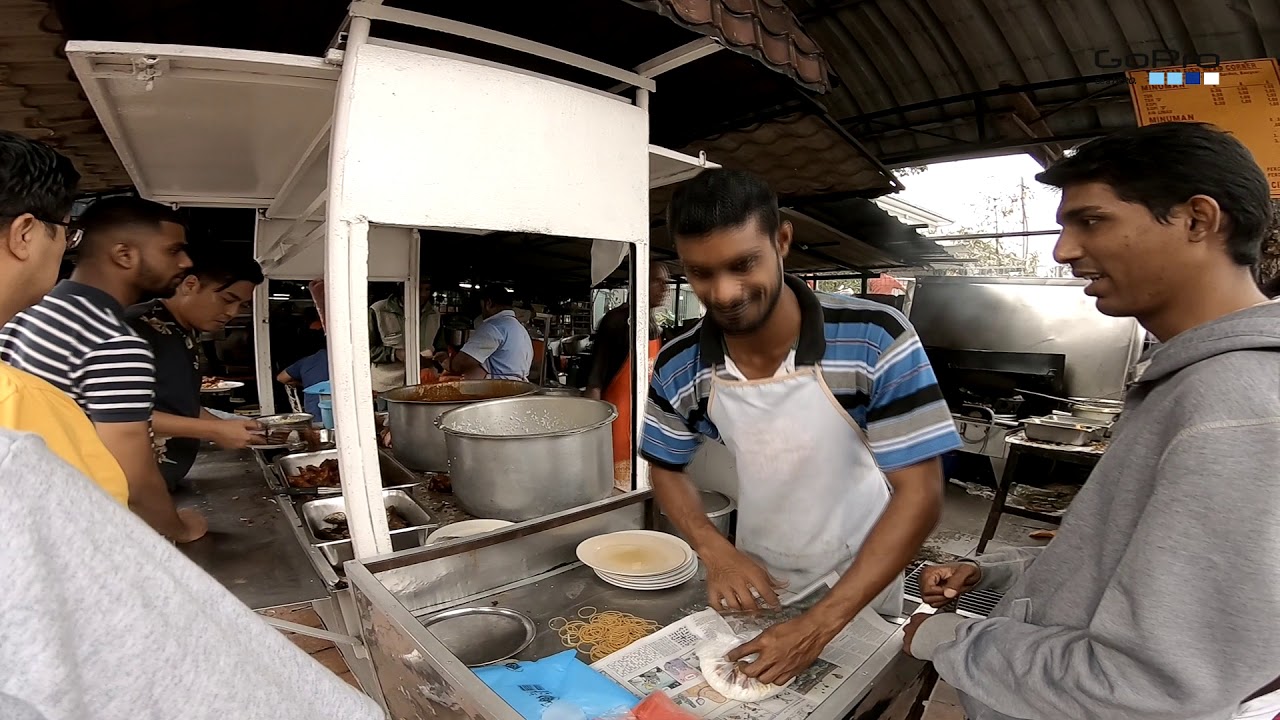 Jalan Jalan Annuar's Fish Head Curry