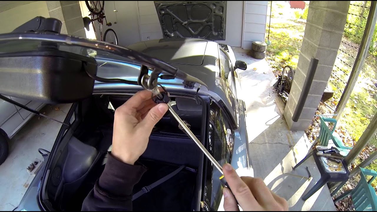 RX7 Ep.10 - Replacing The Rear Hatch Lifters (Gas Shocks) - RX-7