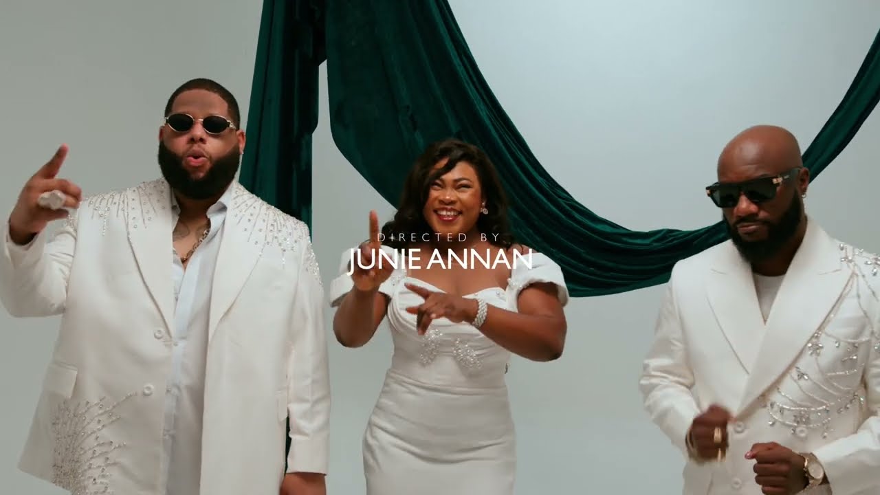 D-Black ft. Kwabena Kwabena & Joyce Blessing - Amazing Grace