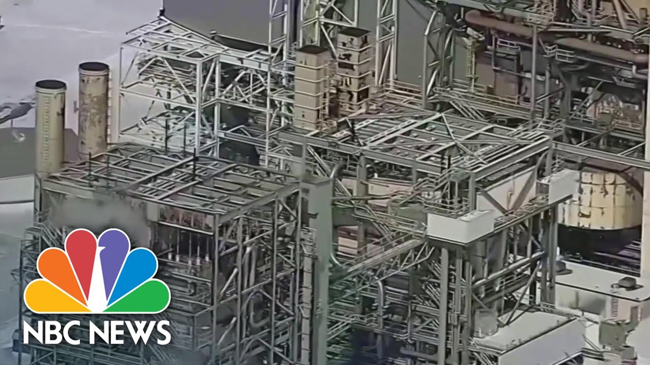 Texas' Underregulated Energy Grid Responsible For Millions Without Heat, Electricity | NBC News NOW