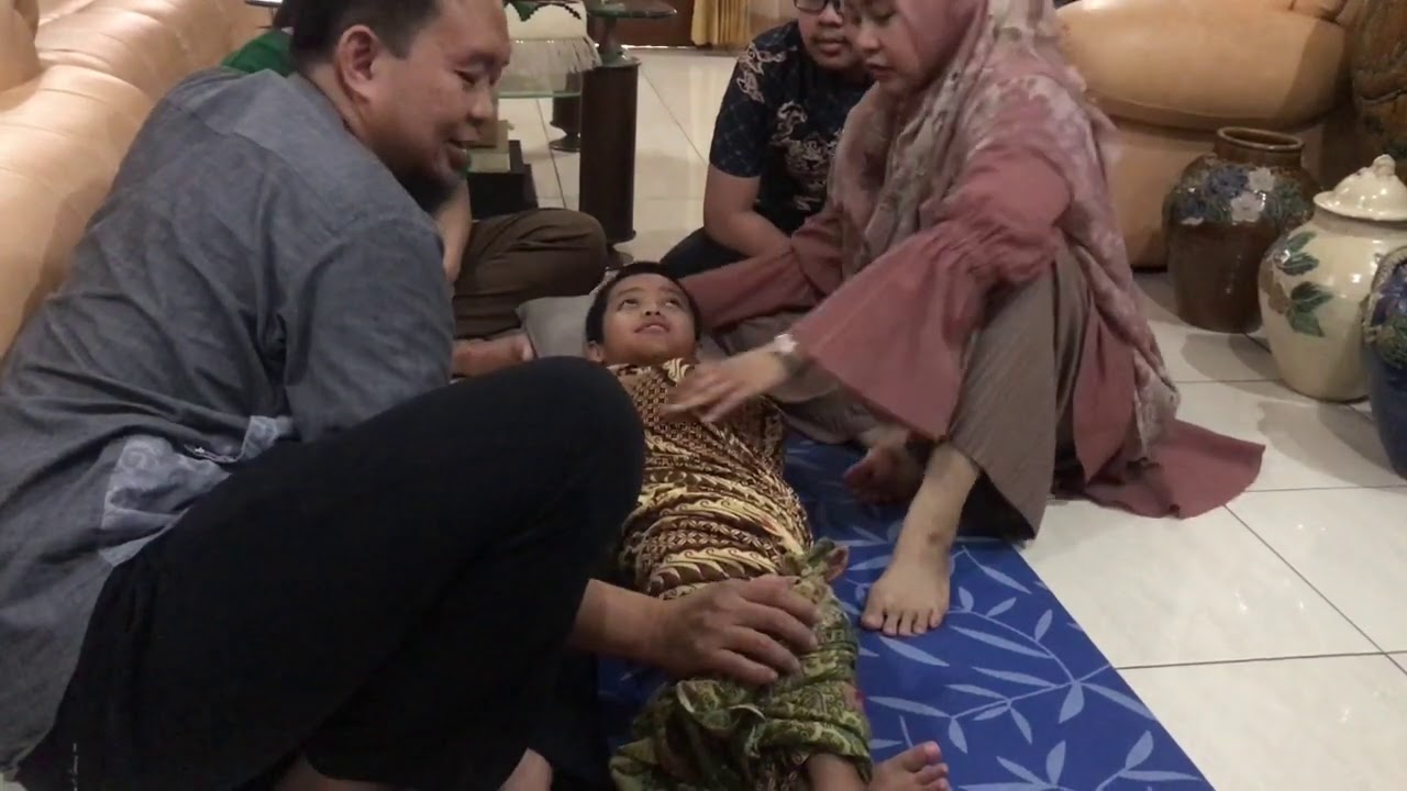 🟠 Capt.Batik Air, Pejabat AHU masyaallah pakde bukde sibuk sempatin terapi PAZ #rifagustianachannel