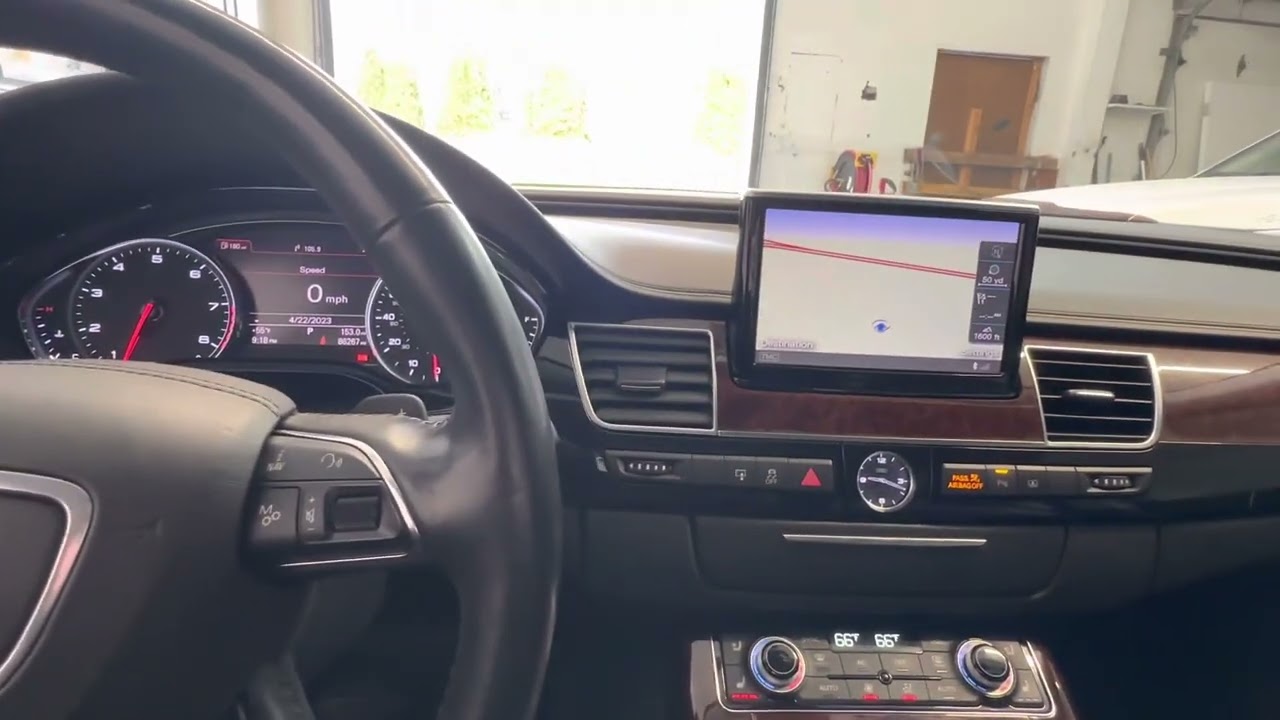 ￼ 2011 Audi A8 L Quattro, AWD 4.2L Only 1 Owner, Portland Oregon Owned, service at Audi!
