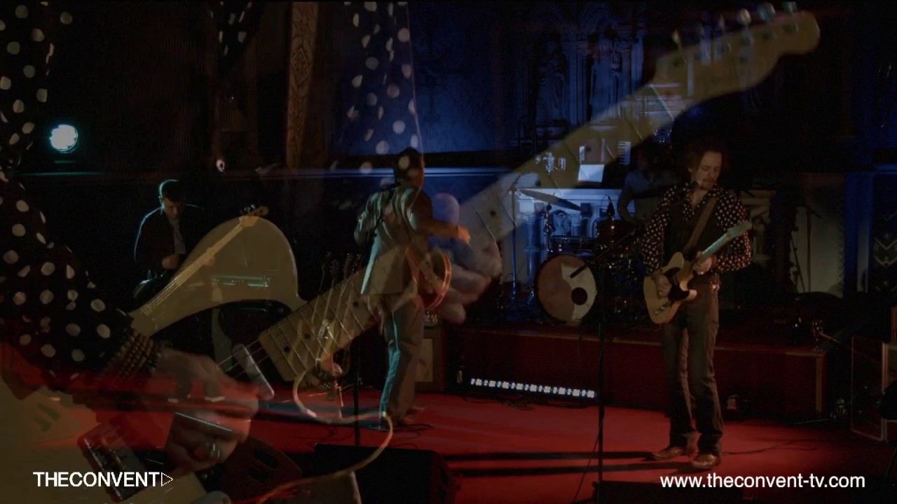 Ian Siegal - Clip 2 - Live at The Convent Club - 2016