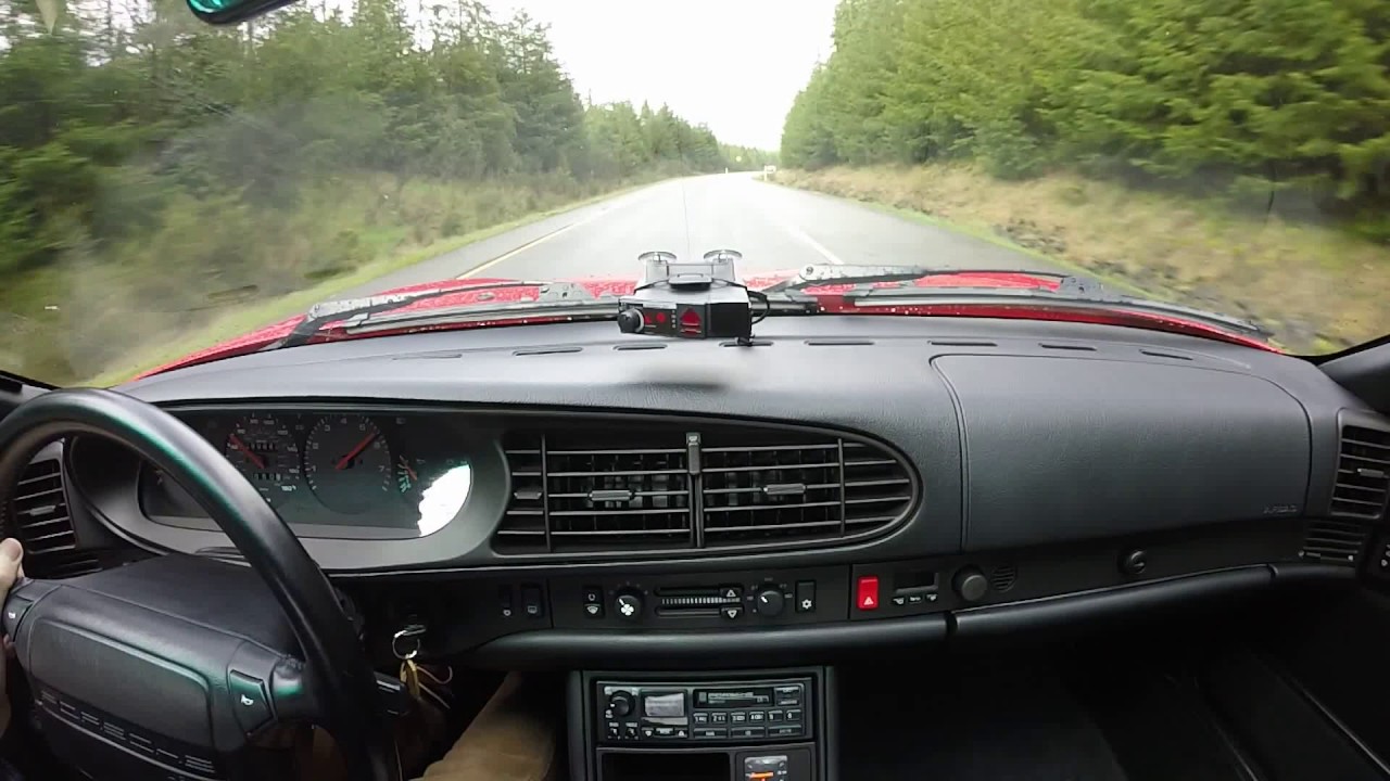 Porsche 968 acceleration