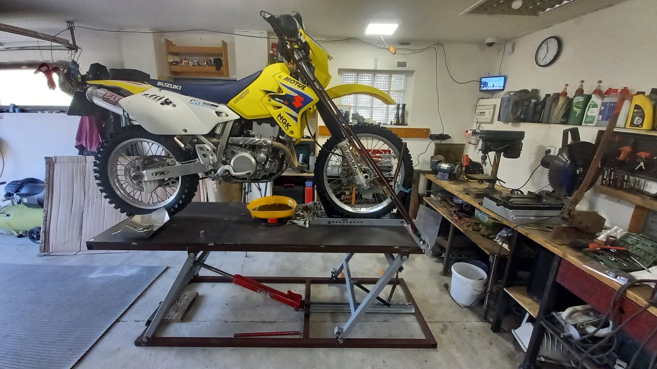 ZVEDÁK NA MOTO, HOMEMADE MOTO JACK