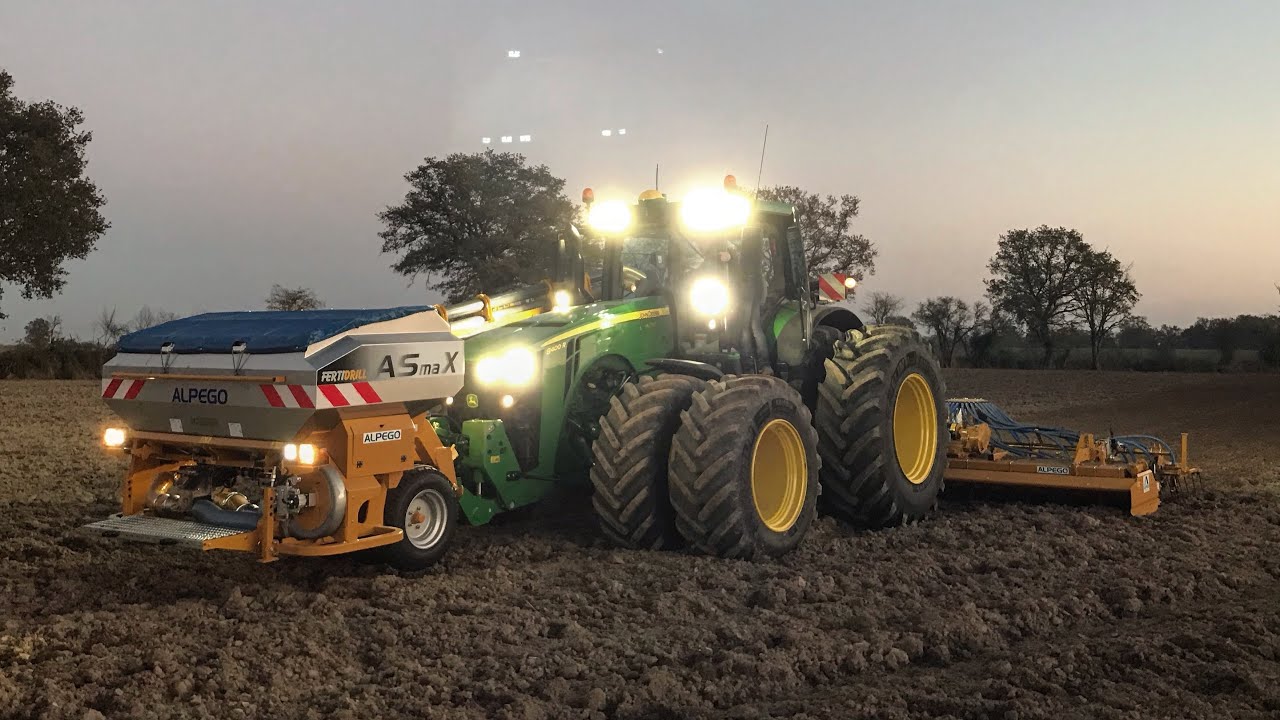 JOHN DEERE 8400R X2 jumelé intégrale avec combiné Alpego 8m