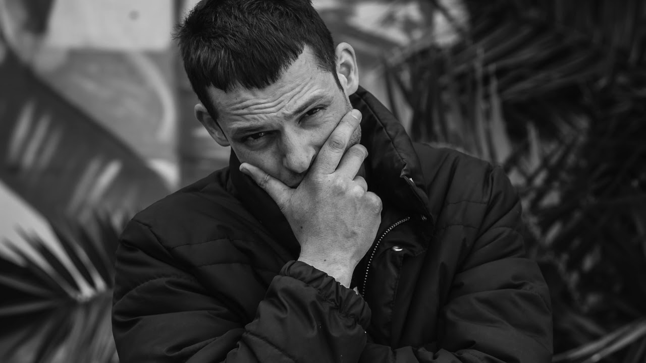 Retayner - What Makes a Man