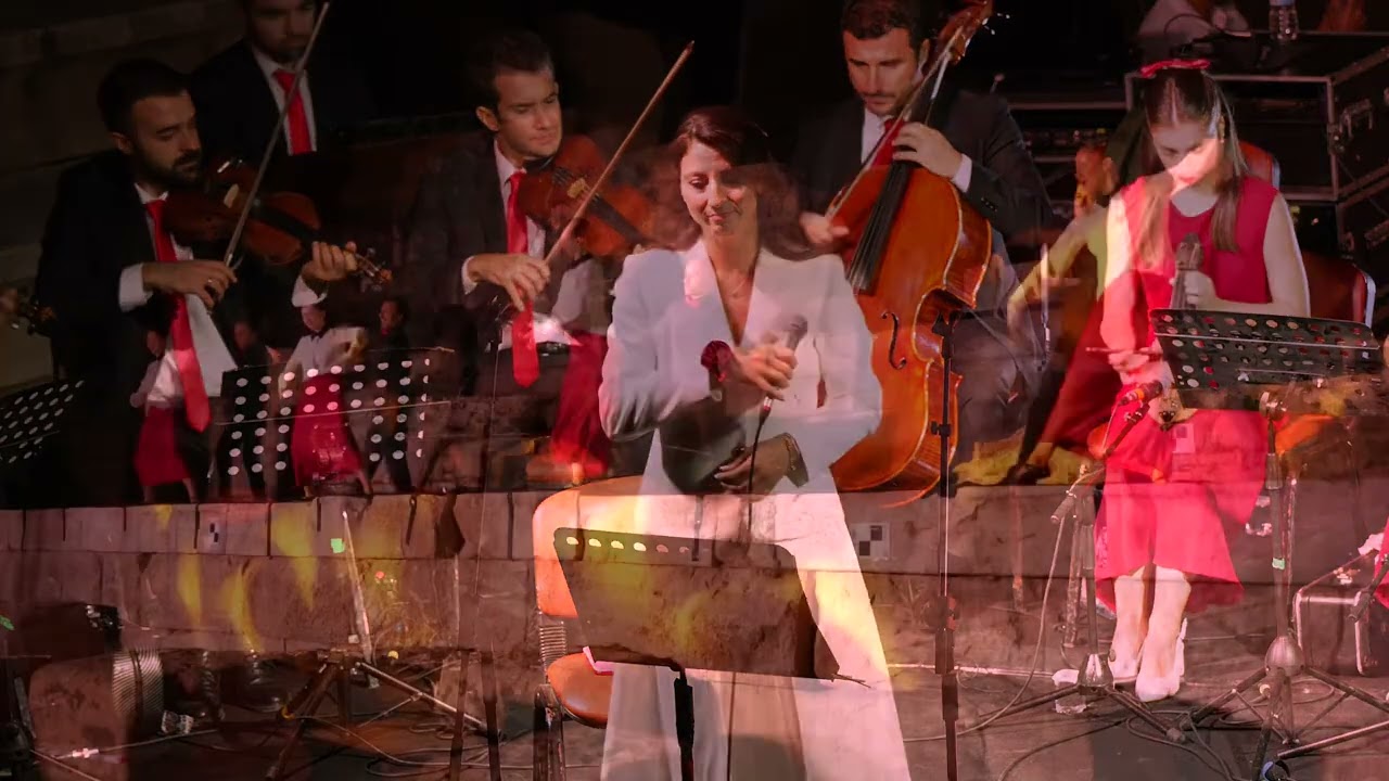 Neval Yaşasın | Mehtaplı bir gece 
