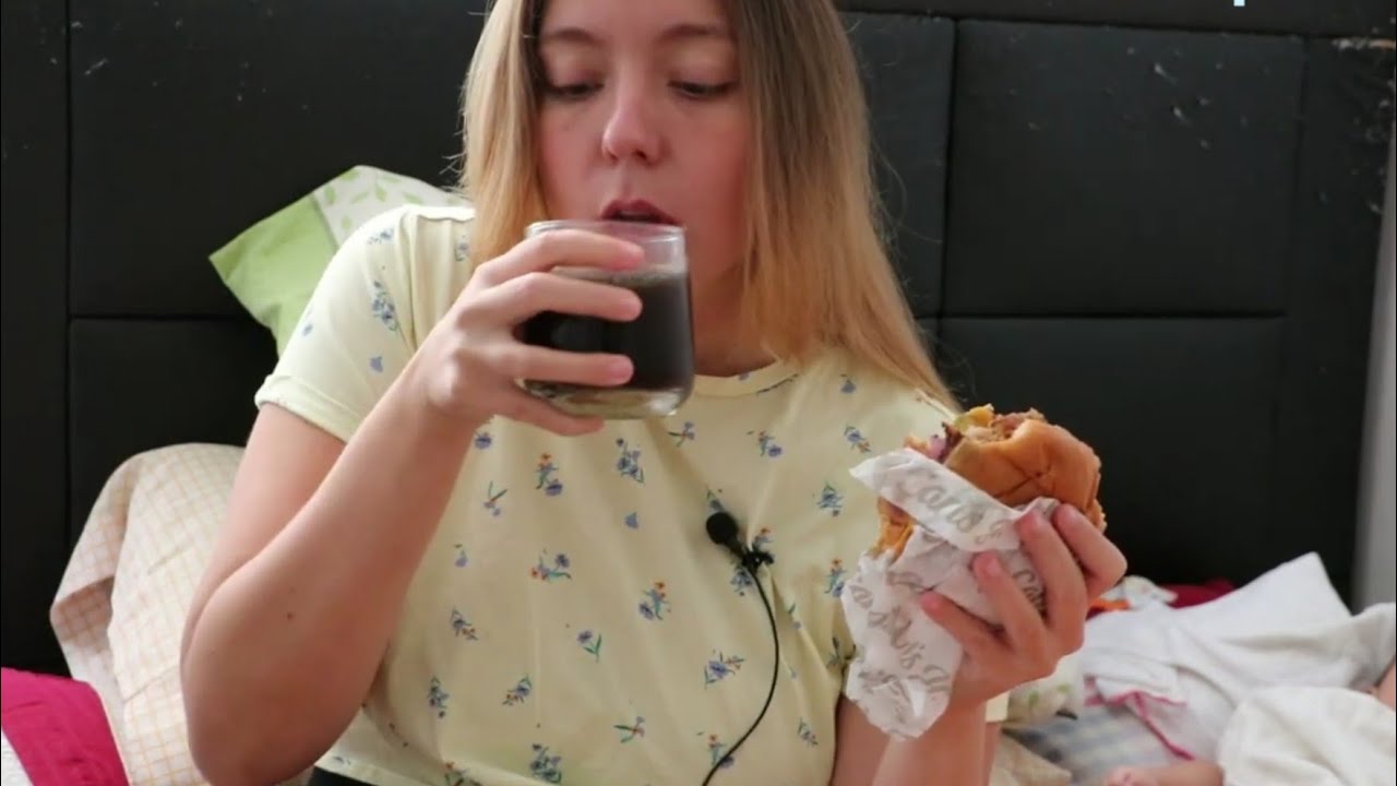 ASMR | Comiendo Carl's Jr Veggie Star