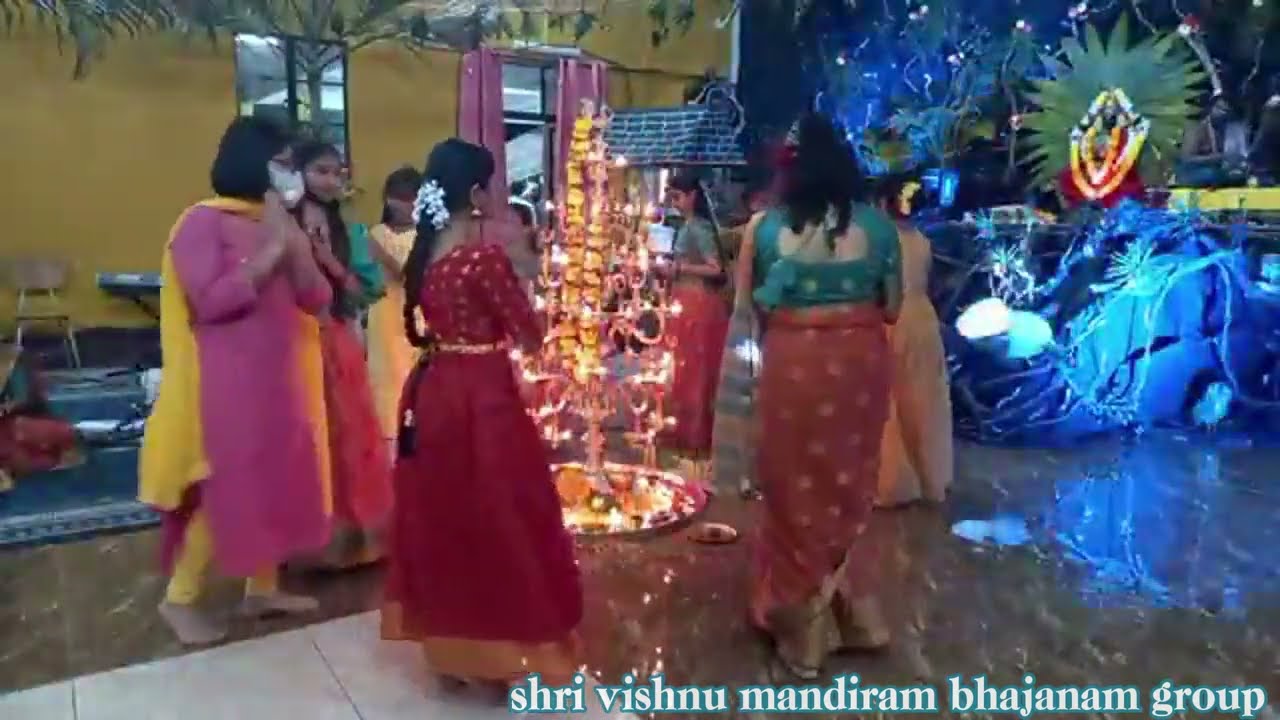 SHRI VISHNU MANDIRAM BHAJANAM PERFORMING AT VISHNU MANDIRAM