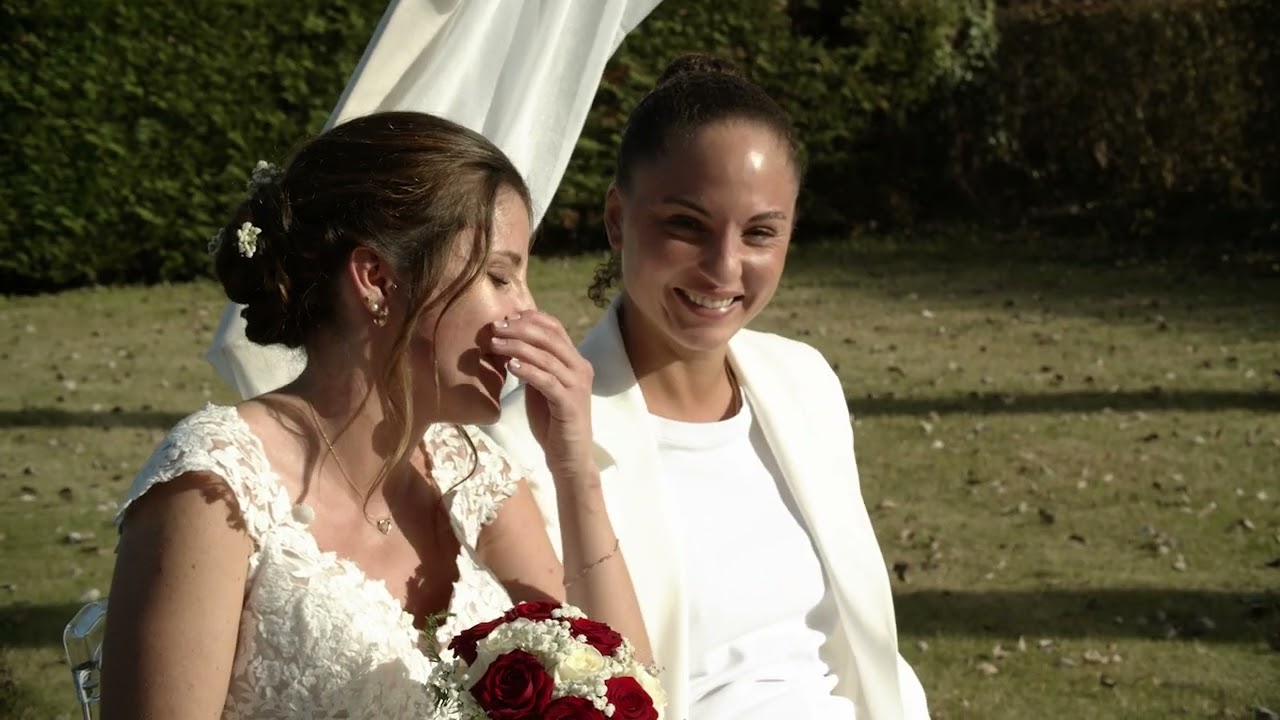 CEREMONIE LAIQUE DE MORGANE ET NAYANKA PAR OFFICIANT HUMOUR