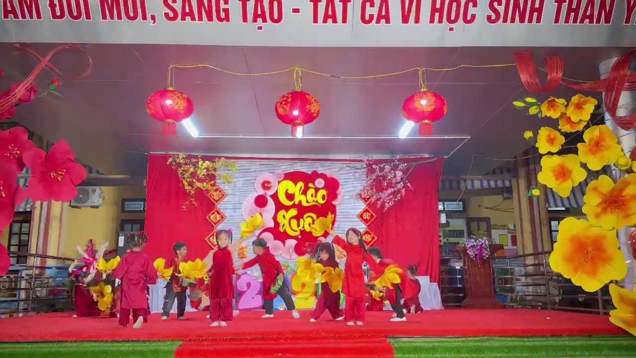 Múa tết mầm non hưng đạo 5T