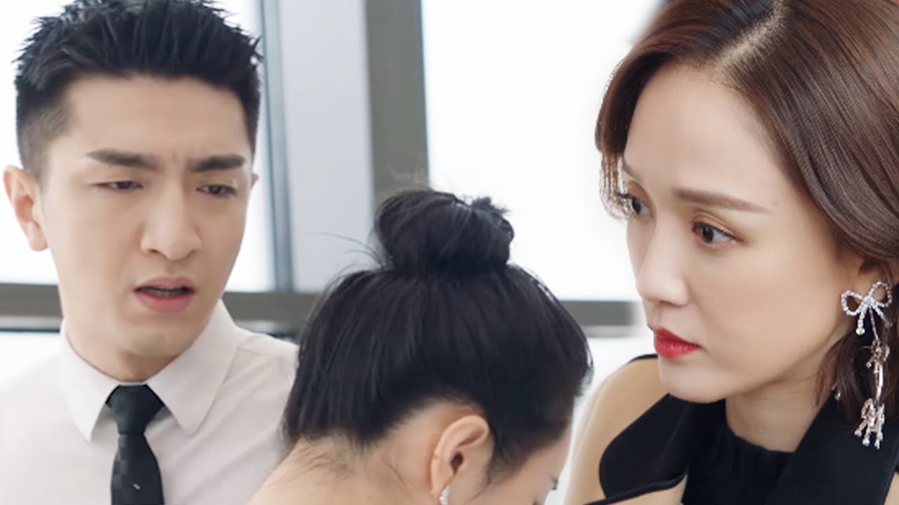 心机女故意紧抱霸总不松手，被灰姑娘撞见气得转身离开，而霸总完全没发现她来过|遇见璀璨的你#陳喬恩🍨SweetLIVE🍨