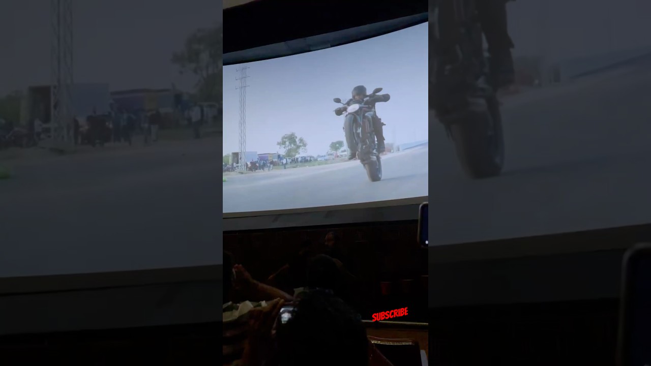 Vidaamuyarchi trailer theater celebration 🎉#vidaamuyarchi#theaterreaction#ajithkumar#madurai#thala