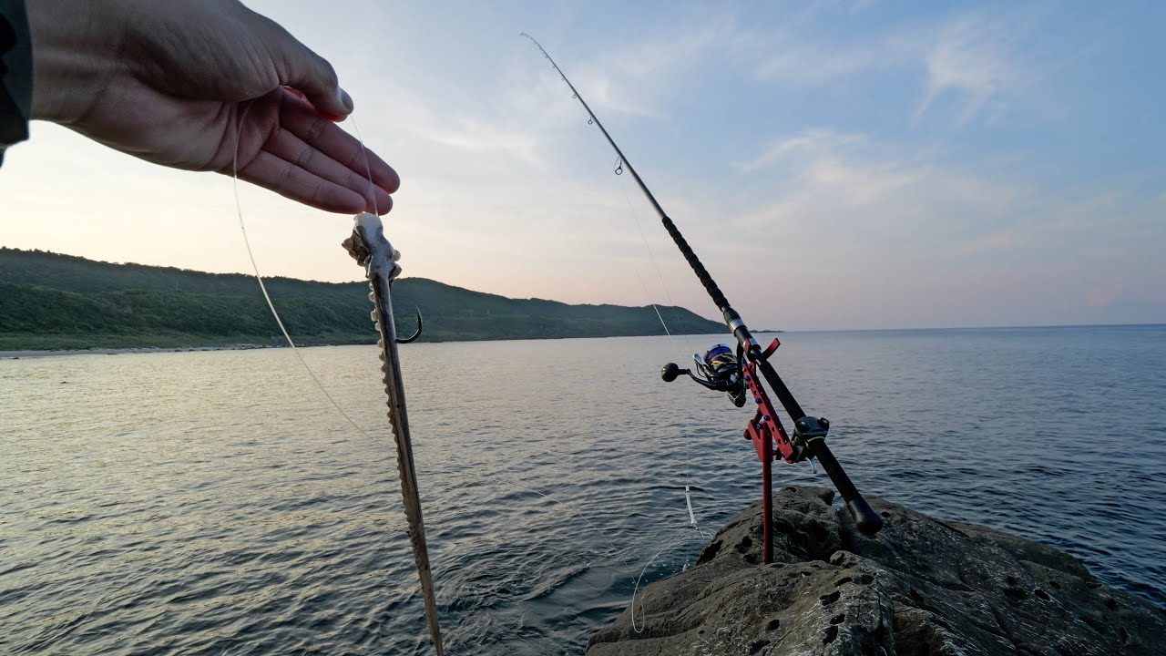 夏にのみ現る”究極の超高級魚”を追って灼熱の離島で7日間のブッコミ釣り旅開始【種子島編 #1】