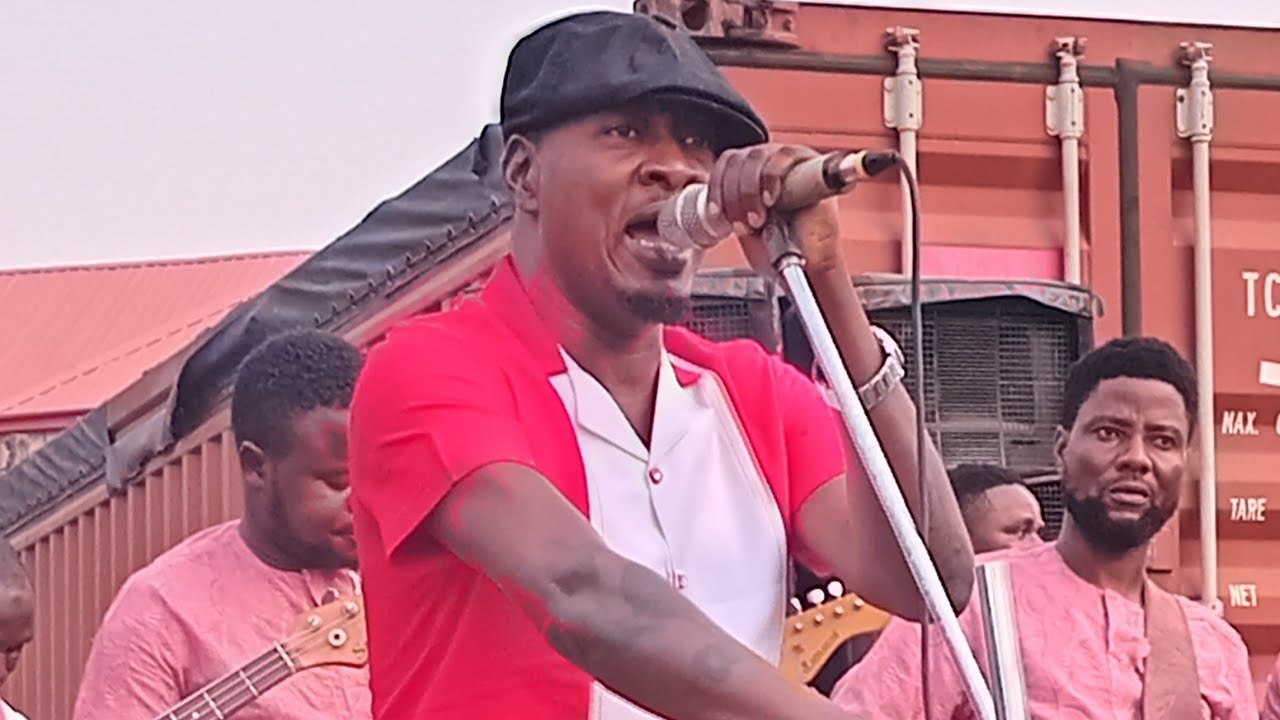 MOTIDI LEGEND.... TAYE CURRENCY LIVE MAPO HALL IBADAN