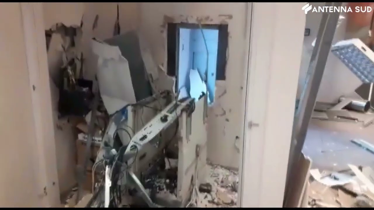 1 aprile 2023 - Cronaca, Foggia, bomba e assalto al bancomat