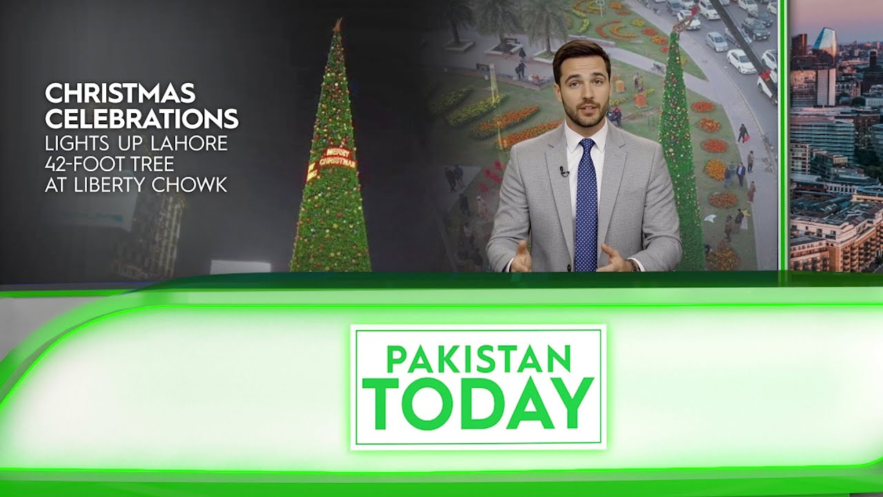 Christmas Celebrations Begin: Tree Installed at Liberty Chowk | Pakistan Today English News