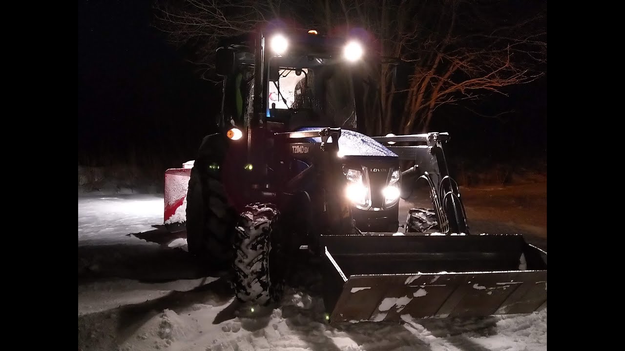 Snow clearance with Lovol 504, Blizzard in the north. #NorthernLight