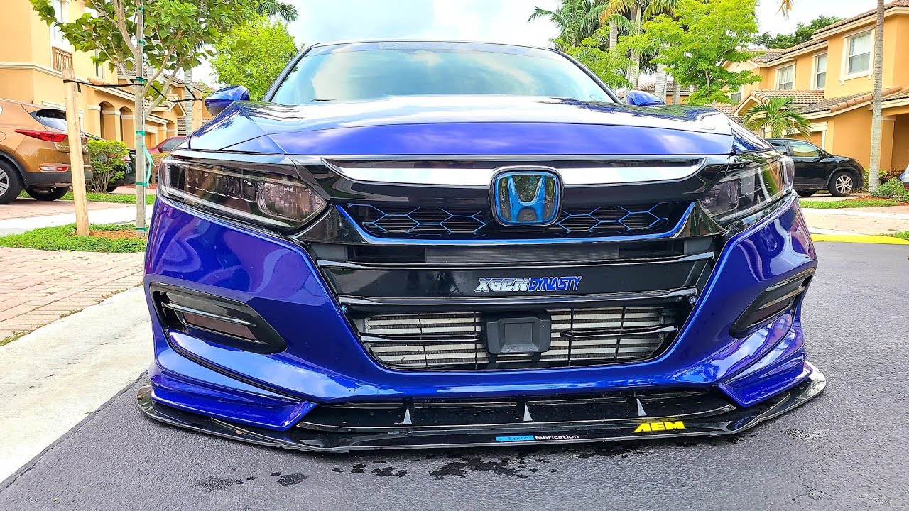 Установка спортивной решетки радиатора JDM на Honda Accord 2018-2020