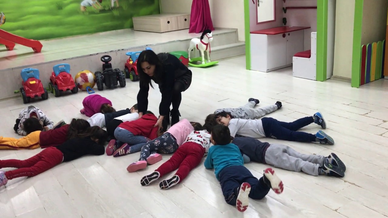 Hoplayalım, Zıplayalım Oyunu (Bekçi Baba geldi)