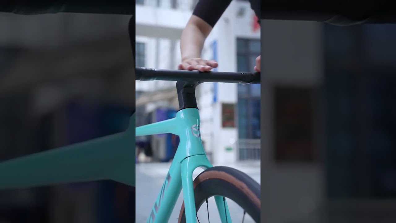 Do you want to buy a carbon fiber road bike with Shimano 105 groupset for under $1,500?