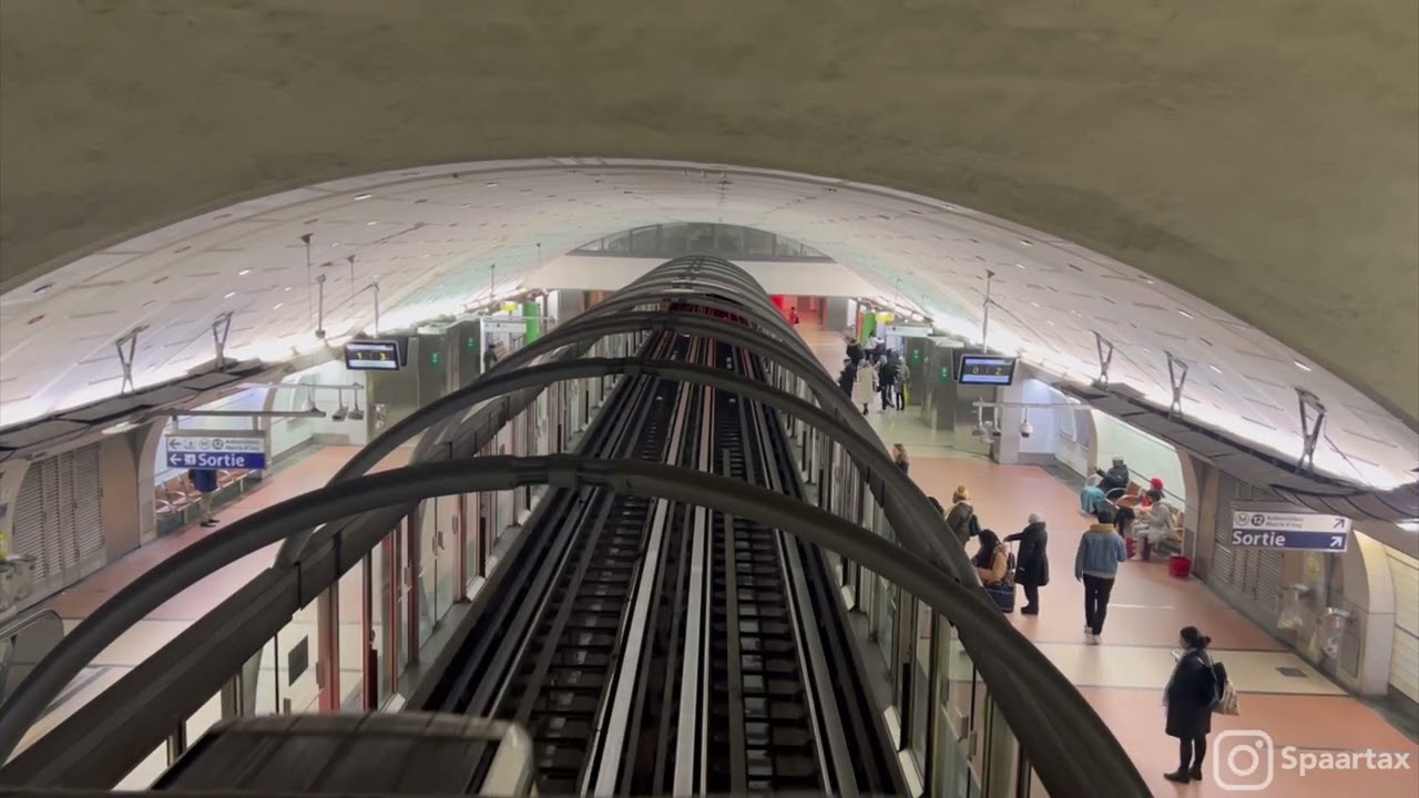 Les derniers MP05 sur la ligne 14 du Métro de Paris