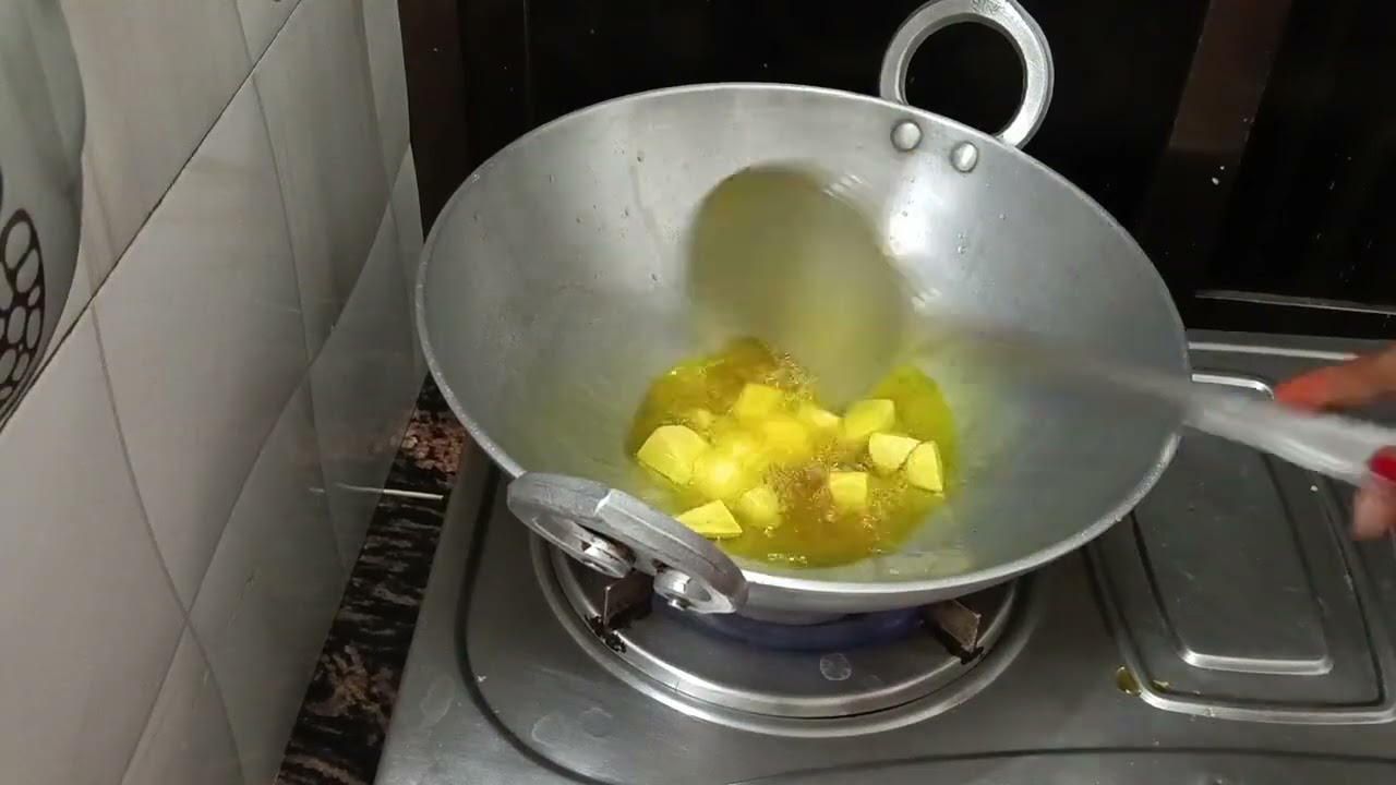 दाल फ्राई करें वॉशिंग मटर आलू से जोलाजवाब हो
