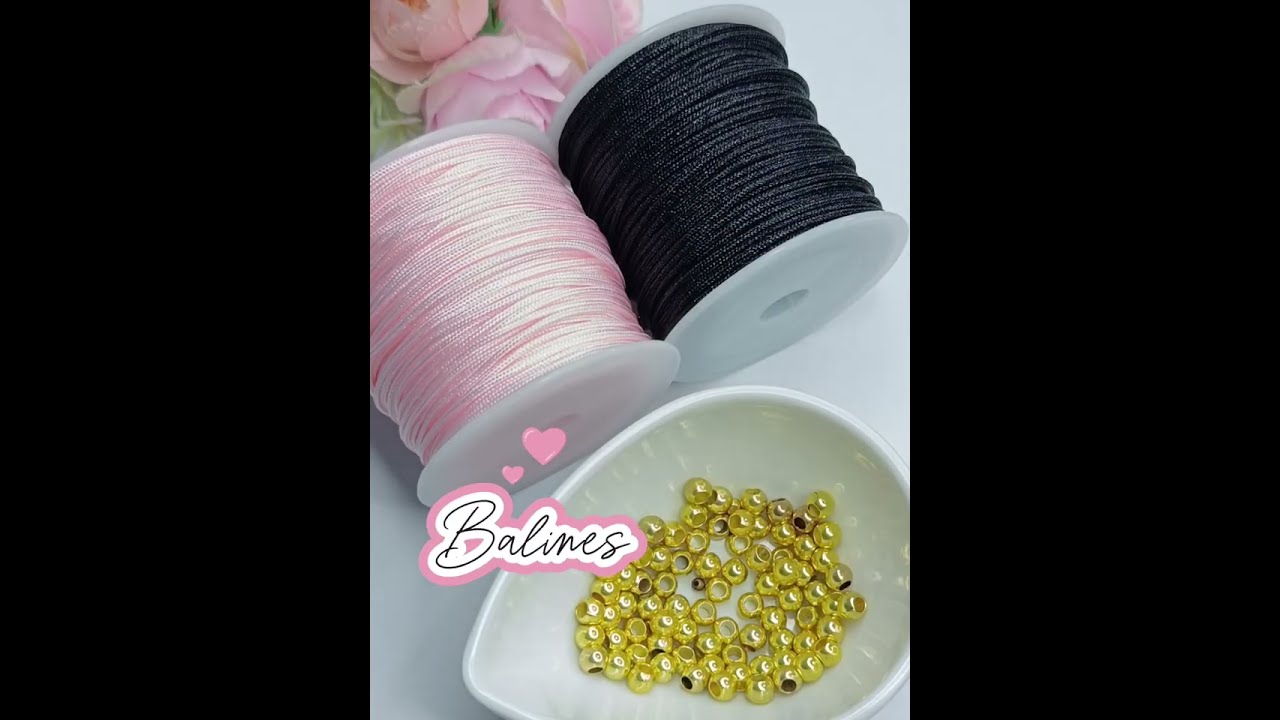 ¿Nudo de Rollitos? 🧵 Mira cómo crear esta pulsera que todos querrán tener