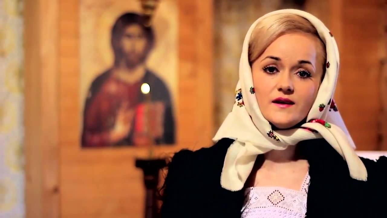 Colinde - Maria Canta - O ce veste minunata