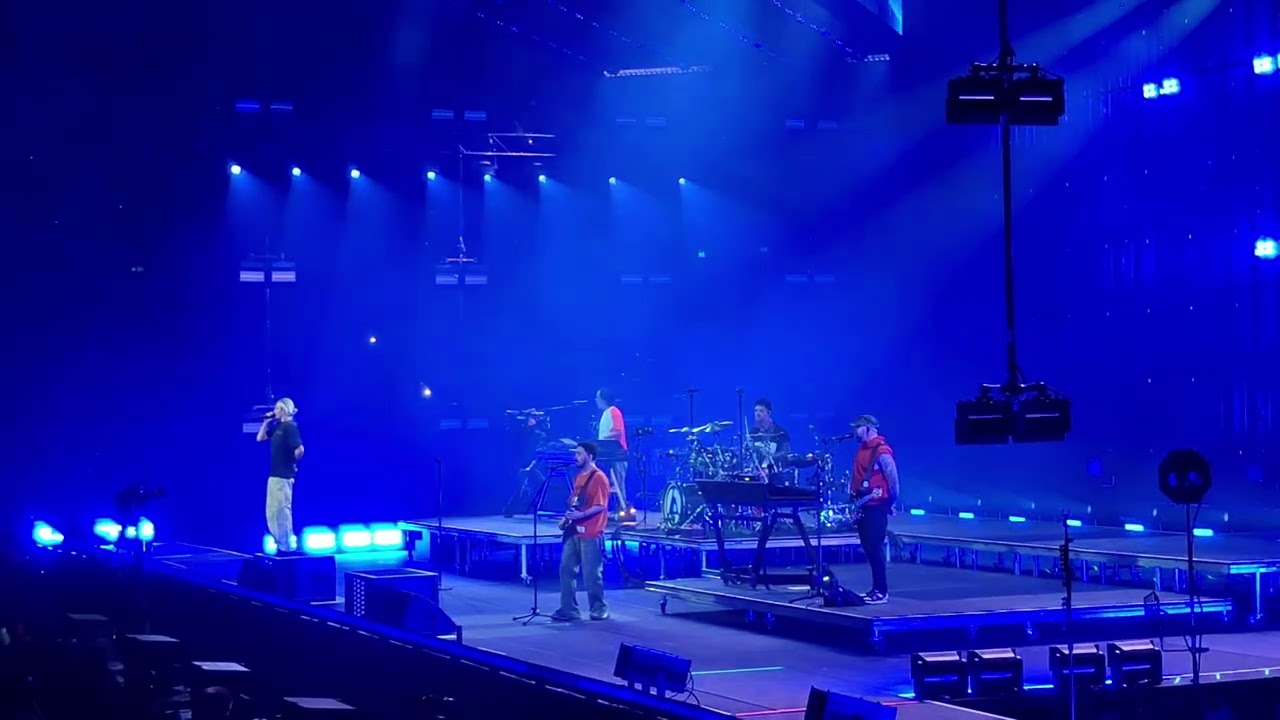 Linkin Park - Waiting for the End (4K) -  Brisbane 5/03/26